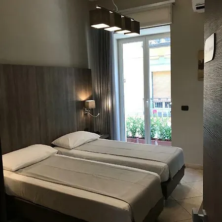 לינה וארוחת בוקר Com'era נאפולי