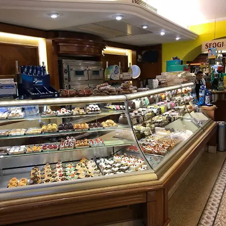 Com'era 4* نابولي